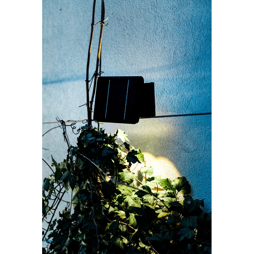 LED Solárne nástenné svietidlo so senzorom LED/2W/5V IP54 1300 mAh