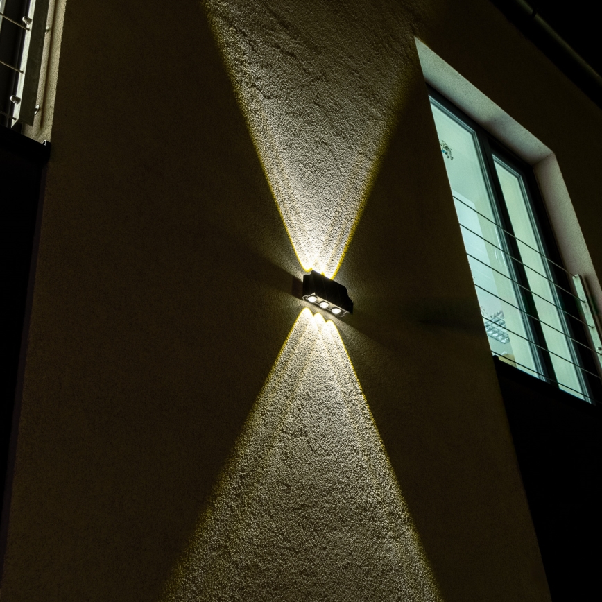 LED Solárne nástenné svietidlo so senzorom LED/2W/5V IP54 1300 mAh