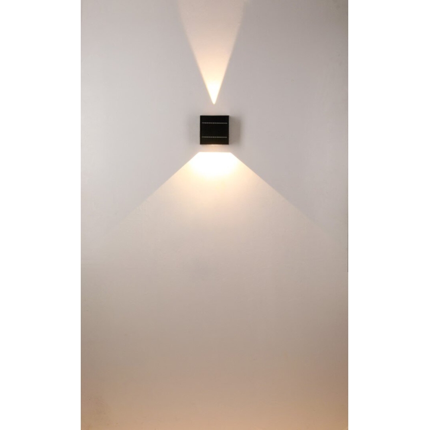 LED Solárne nástenné svietidlo LED/2W/3,7V 4000K IP44 1300 mAh