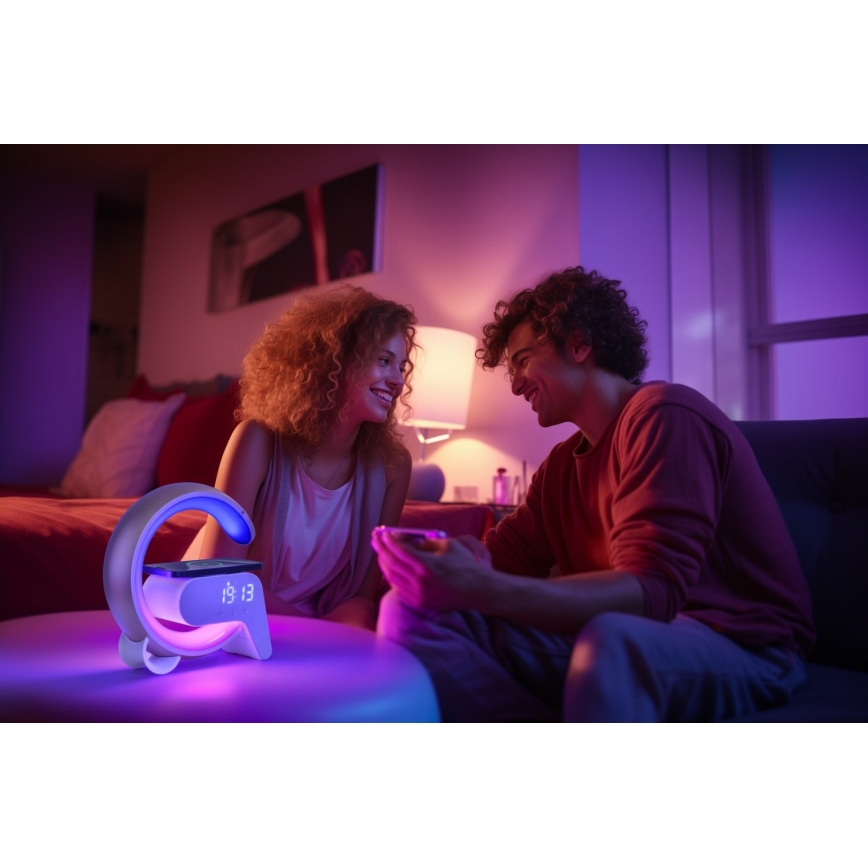 LED RGB Stmievateľná stolná lampa s budíkom a Qi nabíjaním 30W/230V zlatá