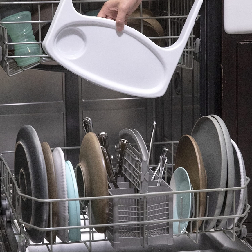 Ingenuity - Podsedák na jedálenskú stoličku 2v1 BABY BASE ružová