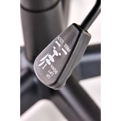 Kancelárska stolička KENU čierna/červená