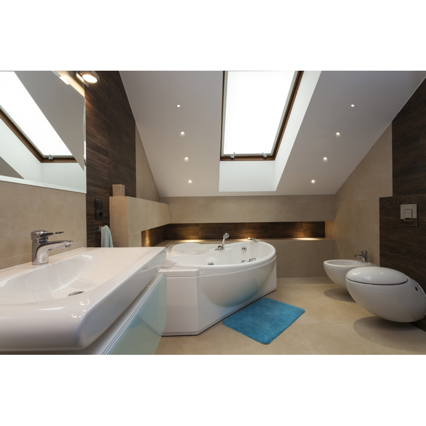 LED Vonkajšie podhľadové svietidlo IMBER LED/1W/12V 3000K pr. 3 cm 40 lm IP65 strieborná