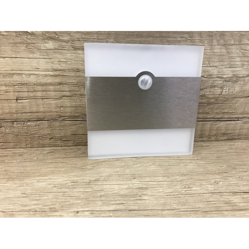 LED Schodiskové svietidlo TERRA so senzorom LED/0,8W/12V 6500K