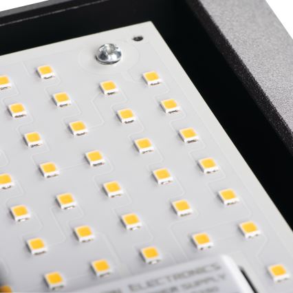 LED vonkajšie nástenné svietidlo LERTO LED/12W/230V IP54 čierne