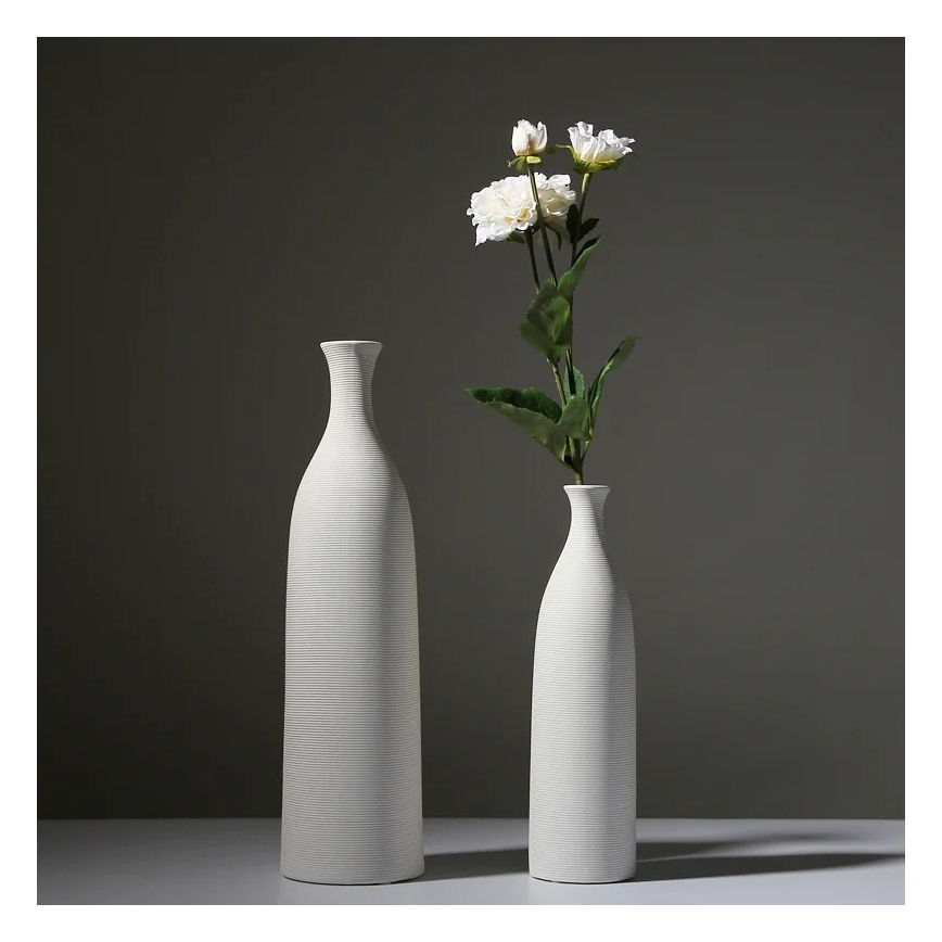 Keramická váza 25 cm biela