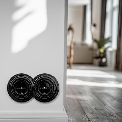 Kliklap - Dvojitá retro domová zásuvka s rámikom SCHUKO 230 V čierna