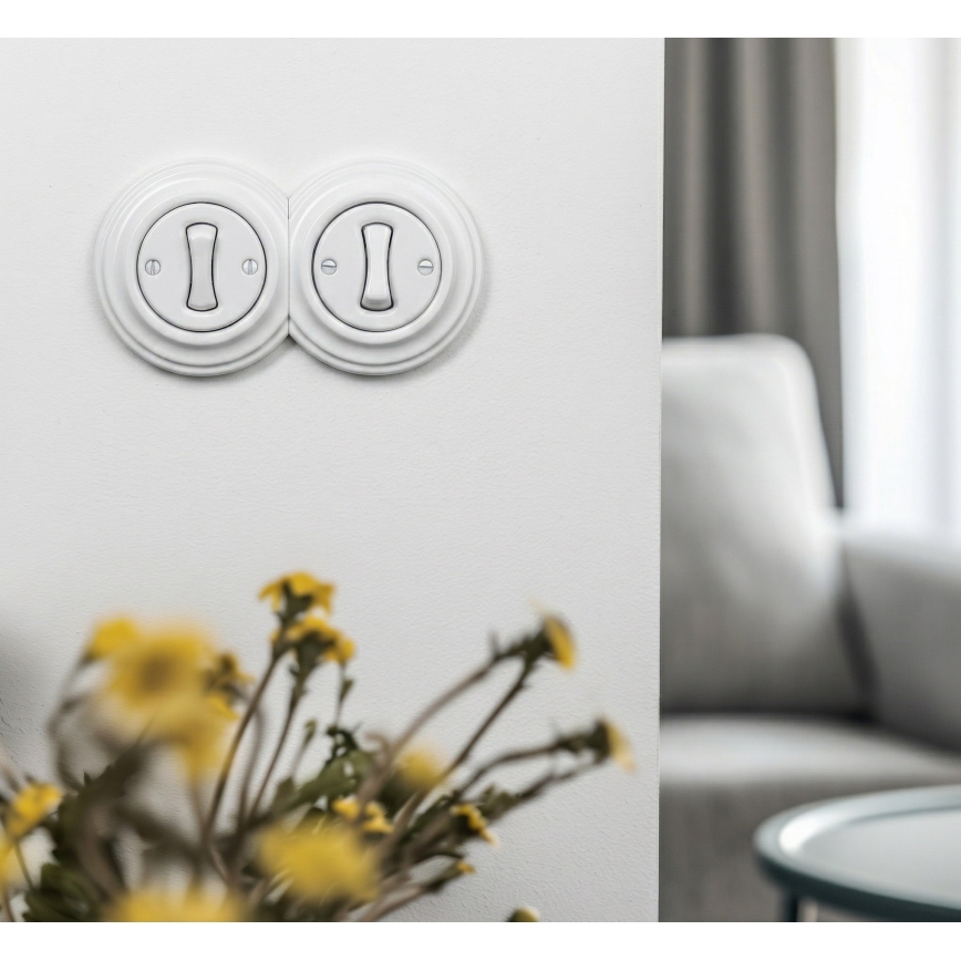 Kliklap - Dvojitý retro jednopólový vypínač s rámikom č. 1 snehovo biely