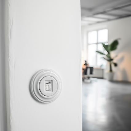 Kliklap - Retro dátová zásuvka s keramickým rámčekom, biela