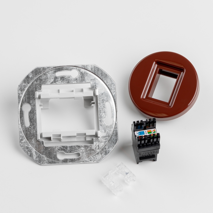 Kliklap - Retro dátová zásuvka s rámikom hnedá