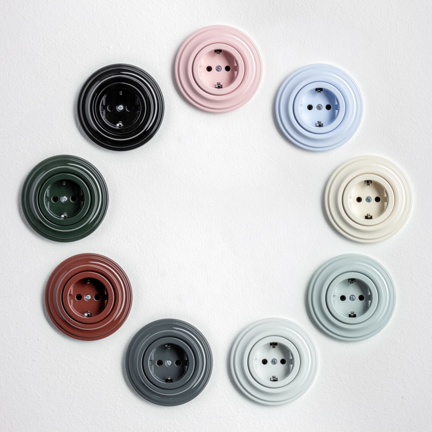 Kliklap - Retro domová zásuvka s rámčekom SCHUKO 230V/16A zelená