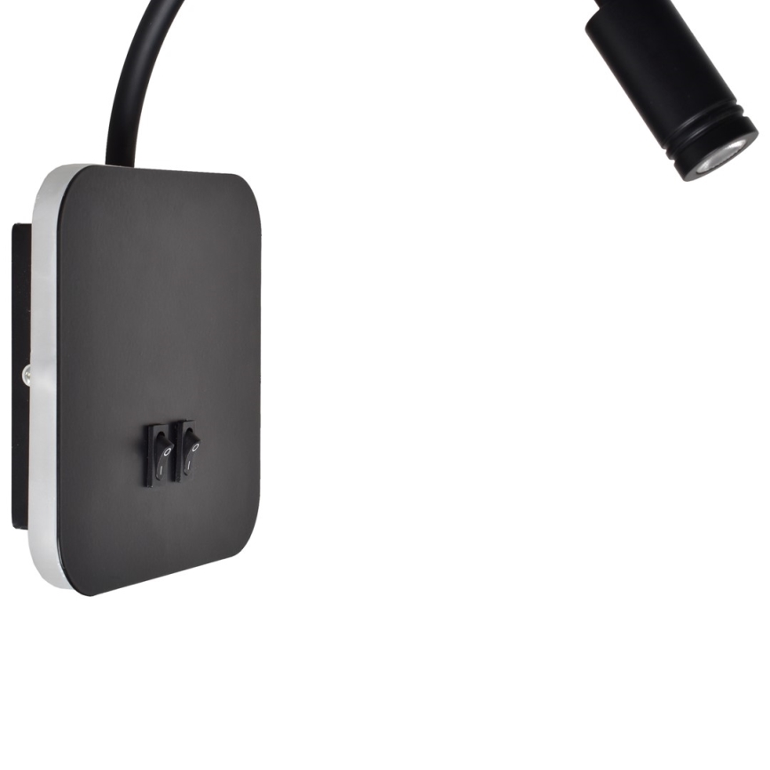 Čierna nástenná lampa s nastaviteľným ramenom (10-34 cm) a štvorcovou základňou (14 x 14 cm) je pripevnená na stenu. Výška základne je 14 cm.