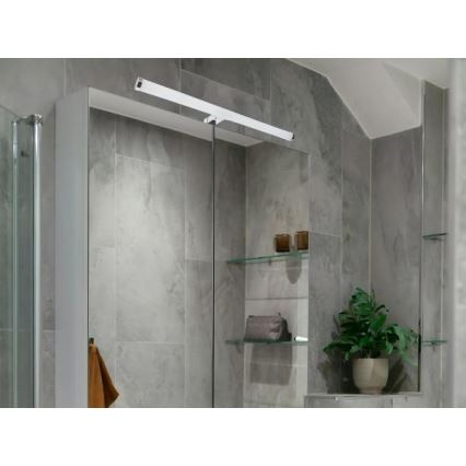 LED kúpeľňové osvetlenie zrkadla LED/12W/230V 59,5 cm IP44 lesklý chróm