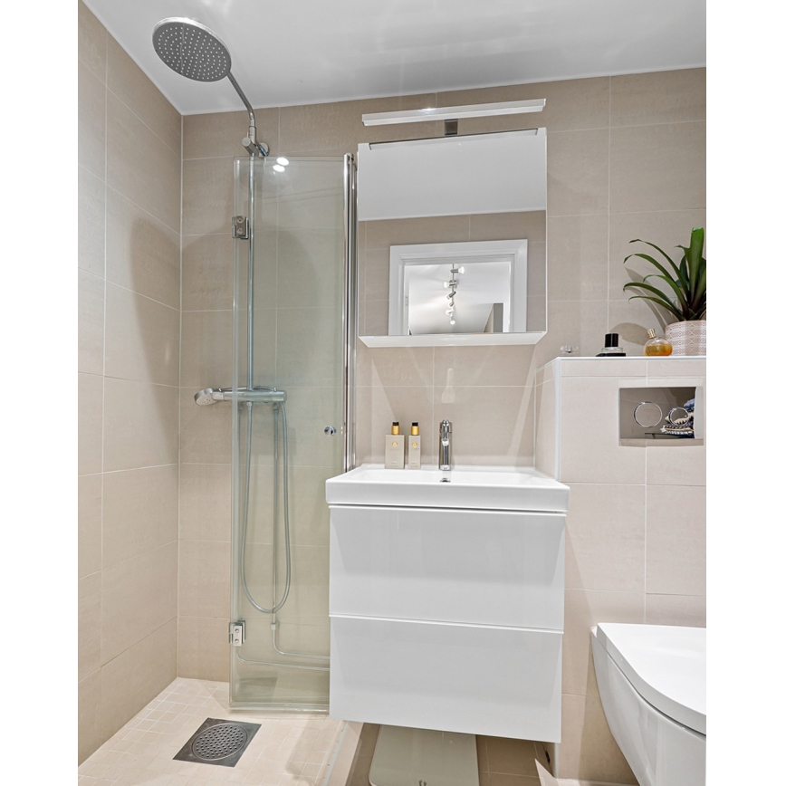 LED Kúpeľňové osvetlenie zrkadla LED/8W/230V 4000K 50 cm IP44 lesklý chróm