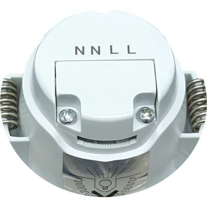 Biely objímka pre žiarovku s označením NNLL je zobrazená spredu. Objímka má otočný mechanizmus a je vybavená pružinami. Na spodnej strane je viditeľné logo.
