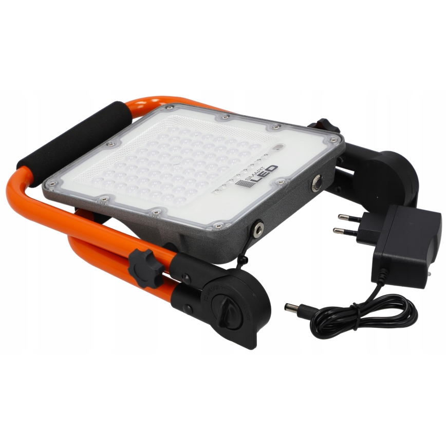 LED nabíjací reflektor so stojanom LED/100W/3,2V 4500K 15000 mAh IP65 oranžový