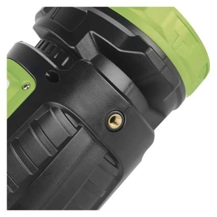 Čelovka s viditeľným závitom na boku, prevažne čiernej farby s limetovými detailmi, je zachytená v detailnom zábere na bielom pozadí.