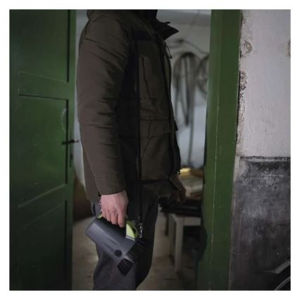 LED nabíjateľná baterka LED/3,7V 4000 mAh