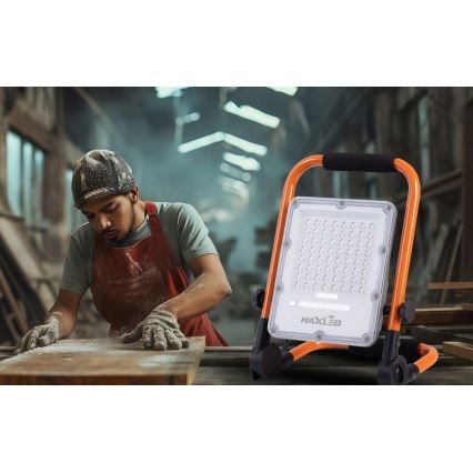 LED stmievateľný dobíjateľný reflektor so stojanom LED/50W/3,2V 4500K 5000 mAh IP65 oranžový