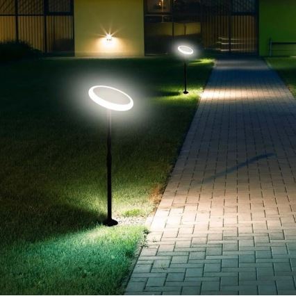 LED Nastaviteľná solárna lampa GARDEN LED/8W/5V 60-129 cm 4000K IP65