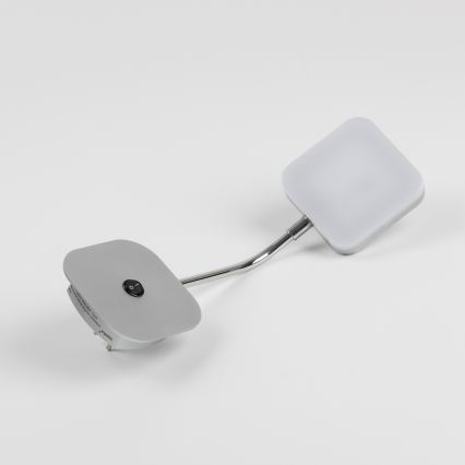 LED Nástenná lampička do zásuvky LED/3,2W/230V lesklý chróm