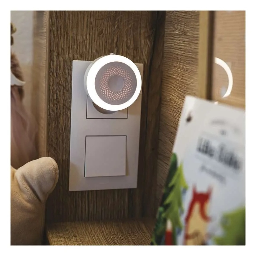 LED Orientačné svietidlo do zásuvky LED/0,5W/230V