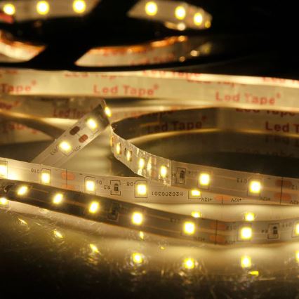 LED Pásik 5m LED/10W/12V IP20 3300K
