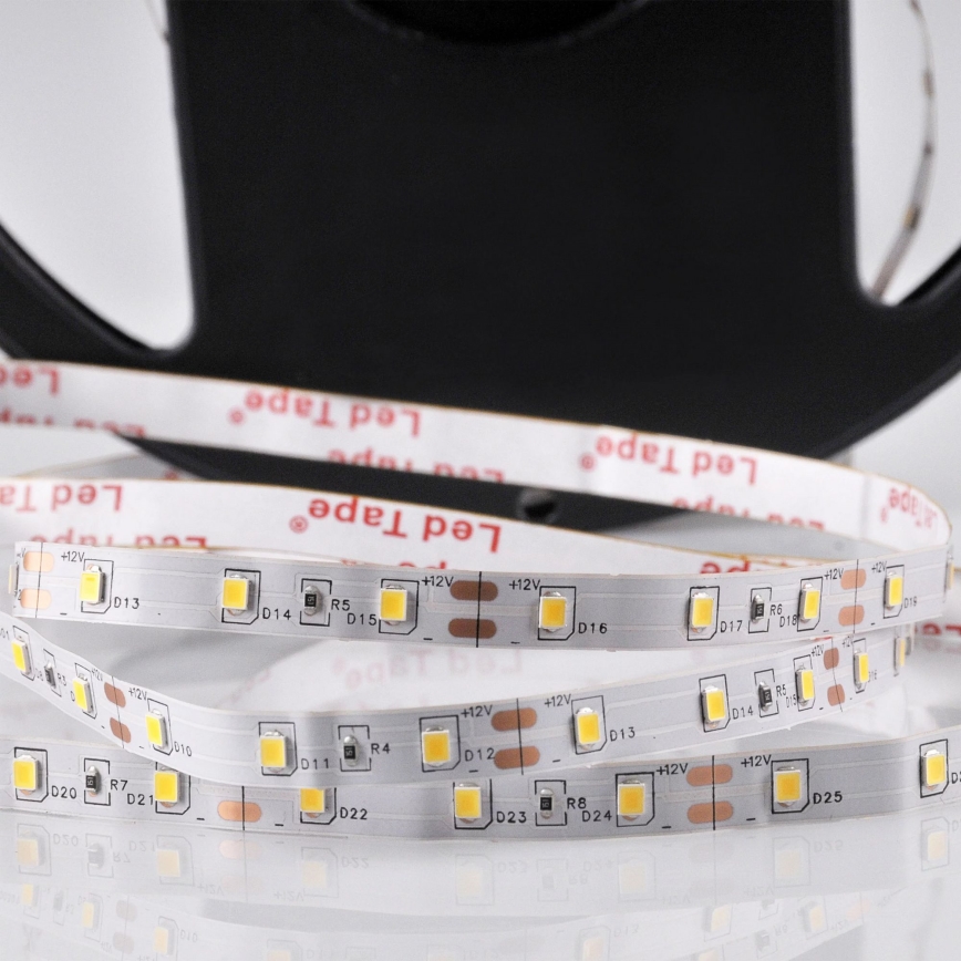 LED Pásik 5m LED/10W/12V IP20 3300K