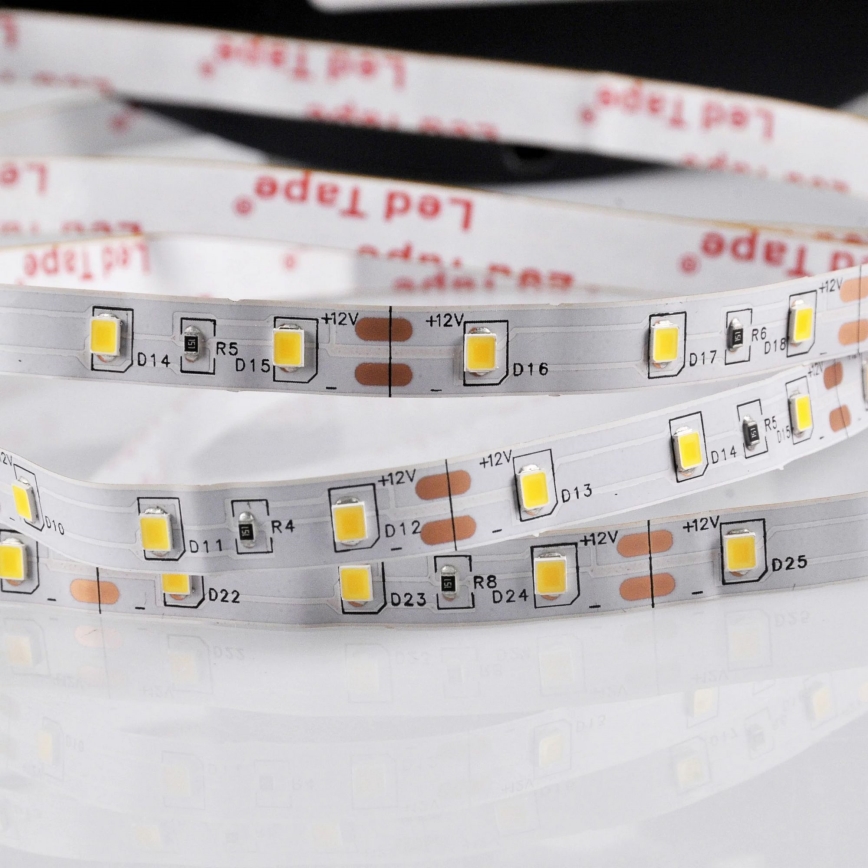 LED Pásik 5m LED/10W/12V IP20 3300K