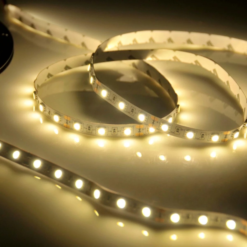 LED pásik kúpeľňový 5m LED/45W/12V IP65 biela