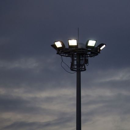 LED Reflektor LED/30W/230V 6400K IP65 čierna