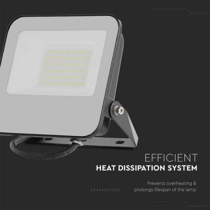 LED Reflektor LED/50W/230V 4000K IP65 čierna