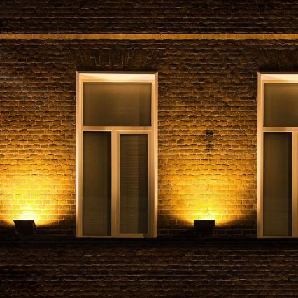 LED Reflektor SAMSUNG CHIP LED/50W/230V 3000K IP65 čierna