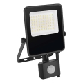 LED Reflektor so senzorom VISIO LED/30W/230V 4000K IP65