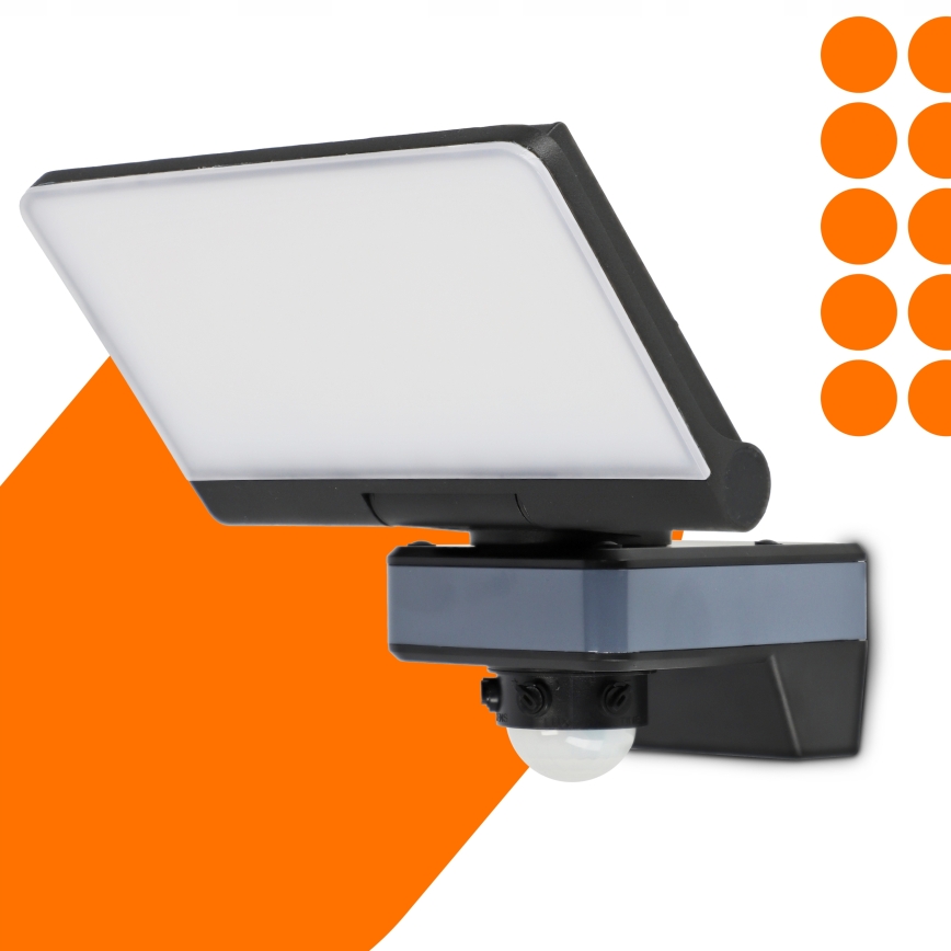 LED reflektor so snímačom pohybu a súmraku LED/44W/230V 4200K IP54 čierna