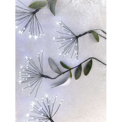 LED  reťaz 150xLED/5,35m studená biela