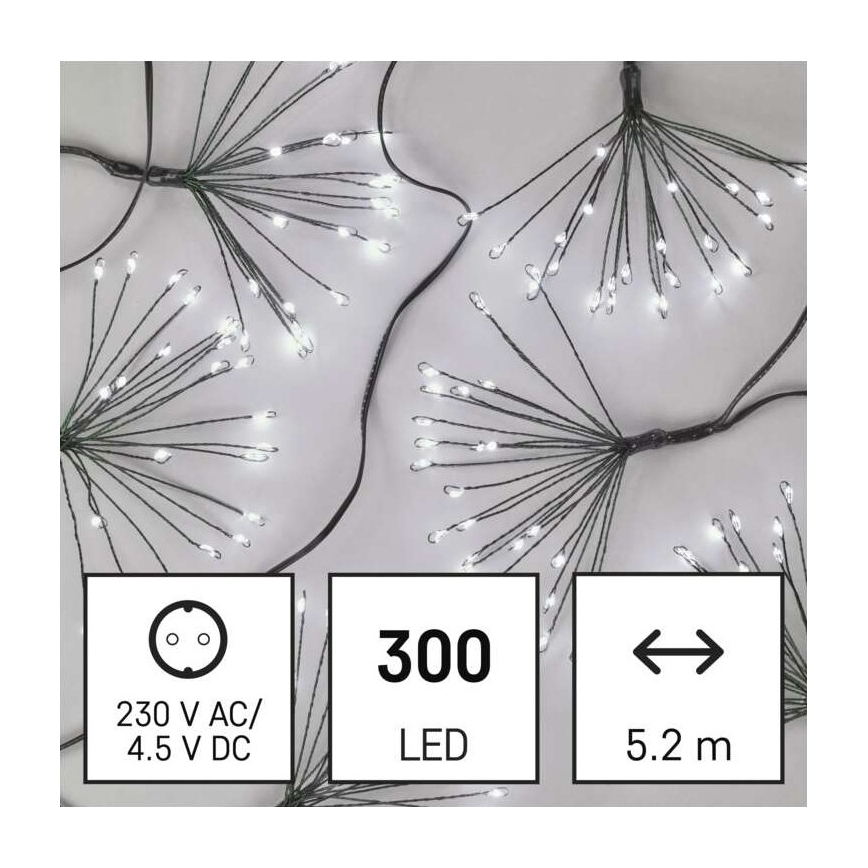 Svetlá s 300 LED diódami svietia. Dĺžka svetiel je 5,2 m. Napájanie: 230 V AC/4,5 V DC.