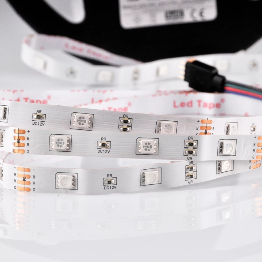 LED RGB Stmievateľný pásik 5m LED/18W/12V IP20 + DO