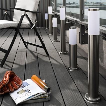 LED RGBW Stmievateľná vonkajšia lampa LIVIA 1xE27/6,5W/230V 2700-6500K Wi-Fi 100 cm IP44 strieborná