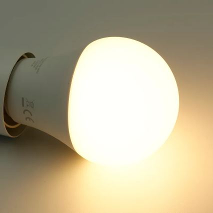 LED RGBW Stmievateľná žiarovka A60 E27/9W/230V 2700-6500K Wi-Fi Tuya