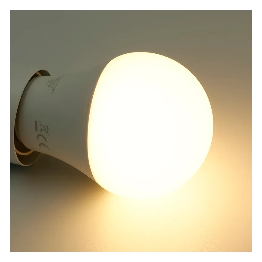 LED RGBW Stmievateľná žiarovka A60 E27/9W/230V 2700-6500K Wi-Fi Tuya