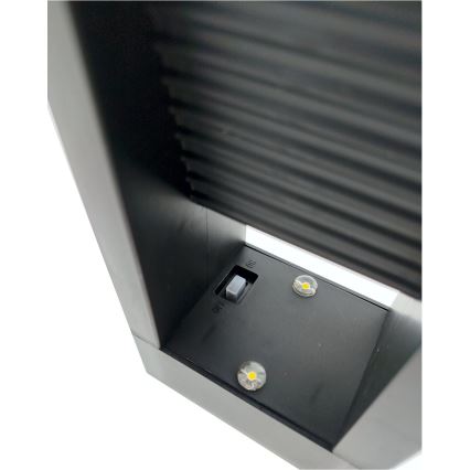 LED Solárna lampa 2xLED/1,2V 200 mAh IP44 čierna