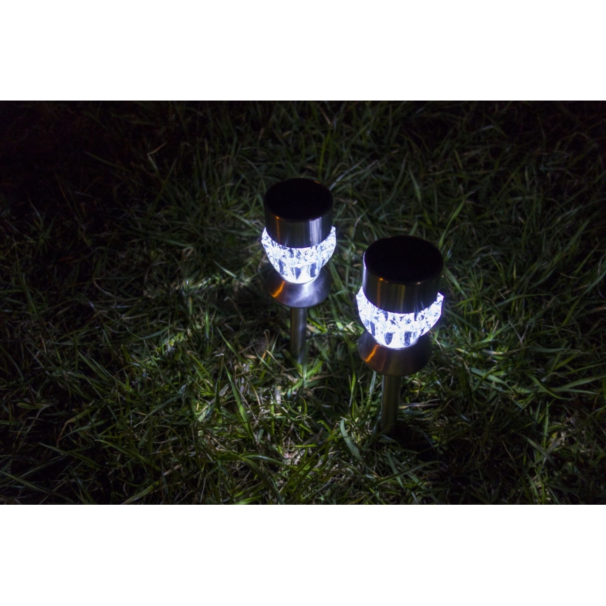LED Solárna lampa CRYSTAL 2xLED-RGB/0,02W/1xAAA matný chróm