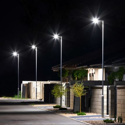 LED Solárna pouličná lampa VIA 100W/10000 mAh 3,2V 6000K IP65 + diaľkové ovládanie