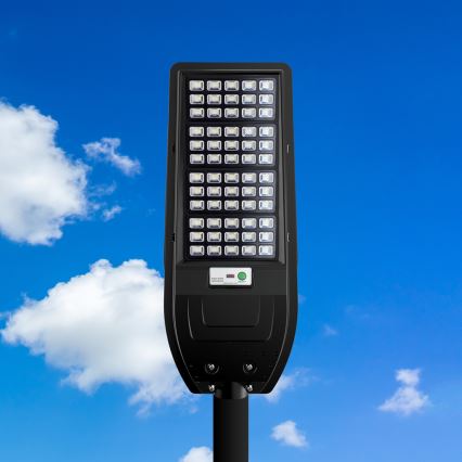 LED Solárna pouličná lampa VIA 150W/15000 mAh 3,2V 6000K IP65 + diaľkové ovládanie