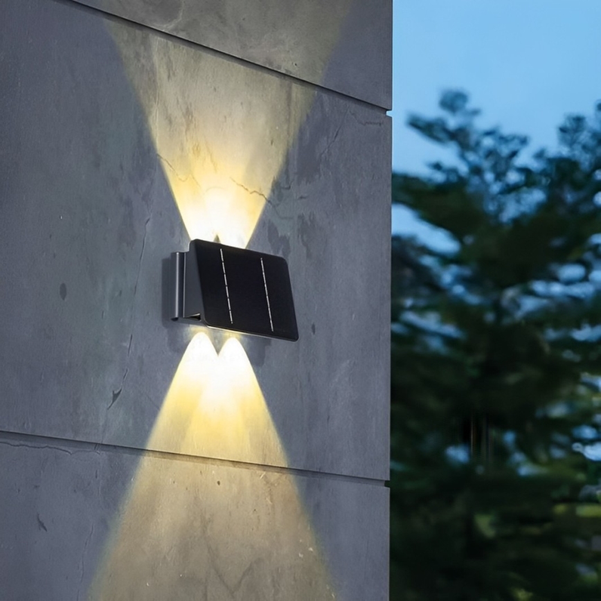 LED Solárne nástenné svietidlo 4xLED/1,5W/3,7V 1500 mAh IP54 čierna