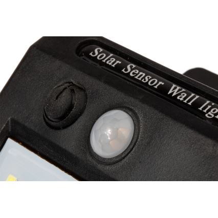 LED Solárne nástenné svietidlo so senzorom LED/0,55W/3,7V 1200 mAh IP65