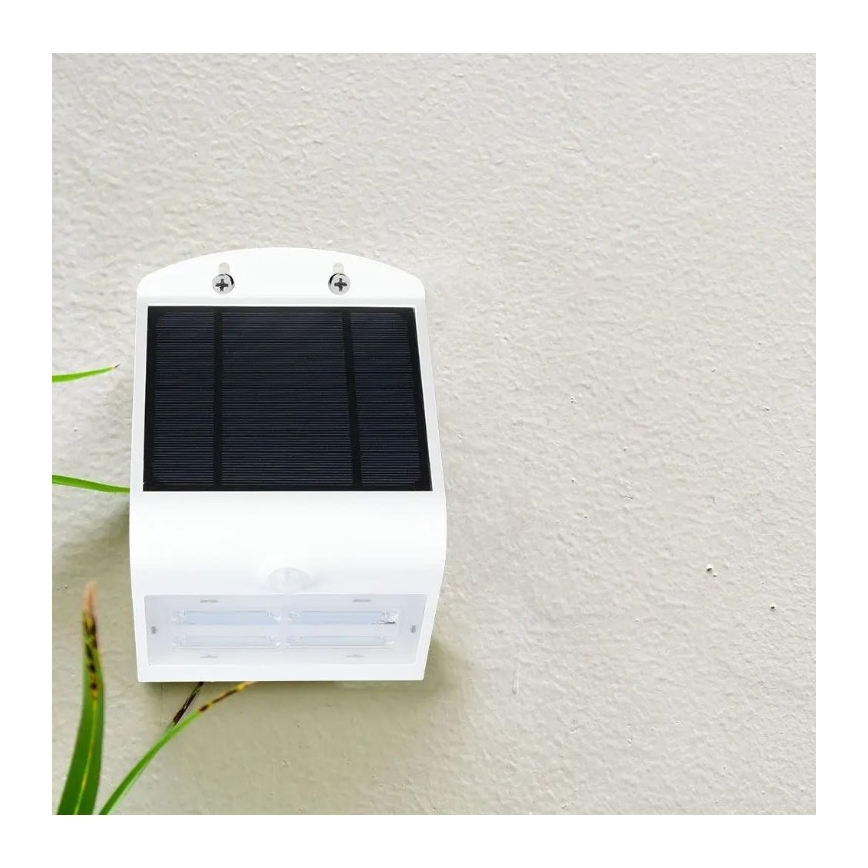 LED Solárne nástenné svietidlo so senzorom LED/3W/3,7V 3000/4000K IP65 biela