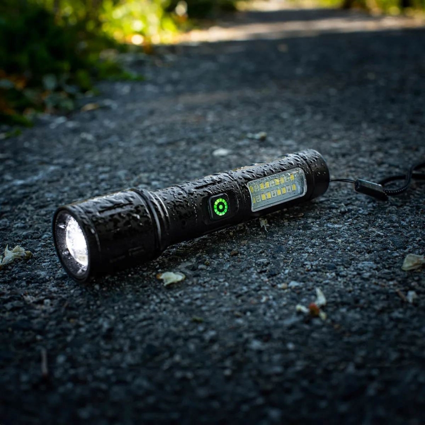 LED Stmievateľná nabíjacia baterka s červeným svetlom LED/5W/5V IPX4 260 lm 2000 mAh