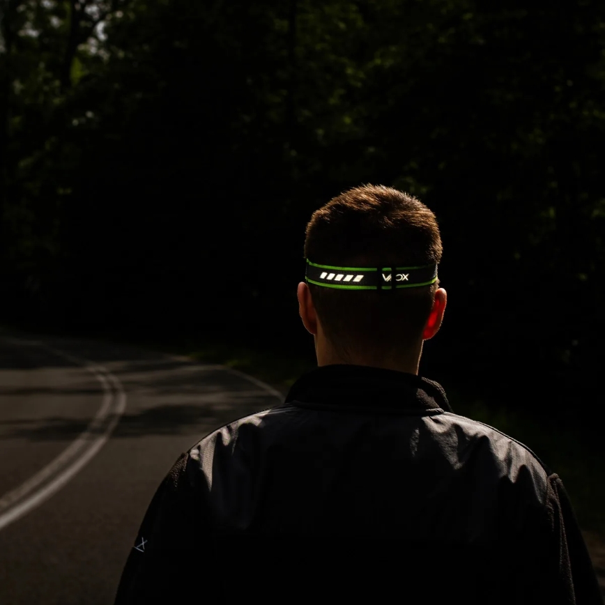 LED stmievateľná nabíjateľná čelovka so senzorom LED/10W/5V IP66 750 lm 1500 mAh